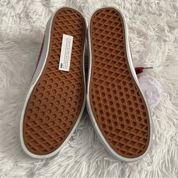 🥀NWT Platform Vans🥀 - Picture 8 of 9